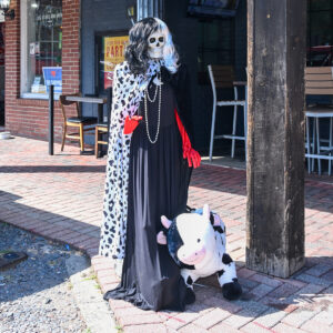Scarecrow # 43 - Cruella De Grill
