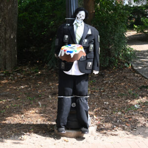 Scarecrow # 69 - Dali.exe